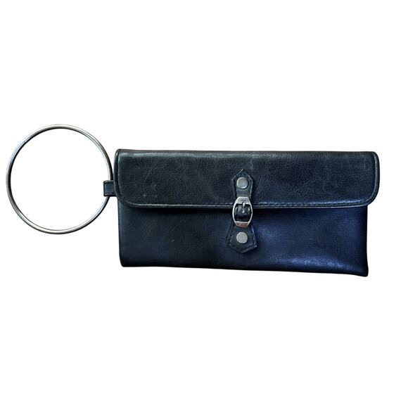 Vtg VICTORIA’S SECRET Black Vegan Leather Clutch Wristlet Ring Wallet Girlcore - Picture 1 of 3